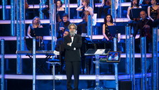 Il grande ritorno di Beppe Vessicchio sul palco di Sanremo