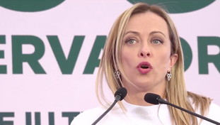 La sinistra usa il Covid per togliere la libertà agli italiani. L'affondo della Meloni sul governo Draghi