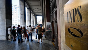 Pensione contributiva da fame. Tagli fino al 30% e oneri irragionevoli per il lavoratore