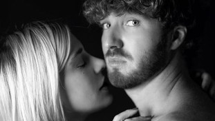 Paura per Clizia Incorvaia, incinta e positiva al Covid