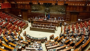 Tagliato il taglio dei vitalizi: aumenta l'assegno per i senatori