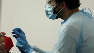 Il bollettino da far impallidire: record tamponi e quasi 80mila contagi con 202 morti