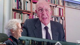 In lockdown per sei mesi. Cassese ridicolizza i tecnici di governo, applausi in studio