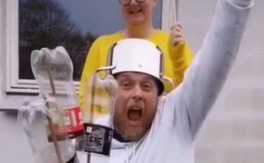 Botti vietati a Capodanno? Questa coppia ha trovato la soluzione