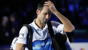 Novax Djokovic, la minaccia dell'Australia: Lo mettiamo sul primo aereo. Il caso dell'esenzione