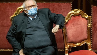 L'1% dei professori è no vax. Il ministro Bianchi tira dritto: Giusto riaprire subito, la scuola è sicura