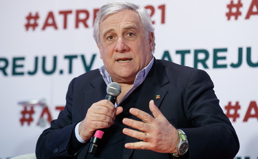 Governo saldo con Berlusconi al Colle, Tajani sul Cav al Quirinale