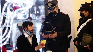 Cerco un positivo, sono disposto a pagare. Ecco la chat Telegram dei no vax