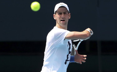 Ho rotto l'isolamento per fare intervista, Djokovic ammette gli errori