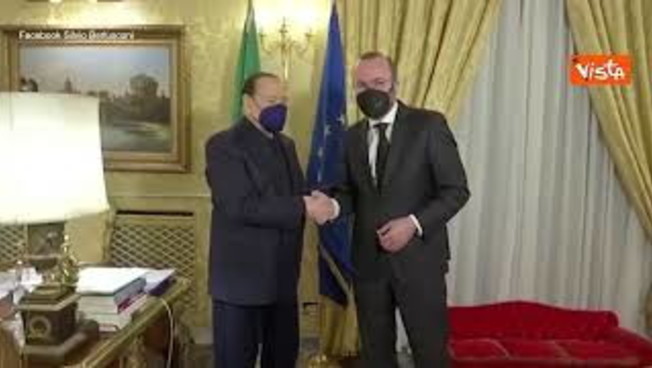 Quirinale, Berlusconi incontra capogruppo Ppe Weber: “Grazie per il sostegno”
