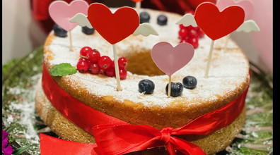 Morbida e impalpabile come la seta, vi racconto come nacque la Chiffon Cake