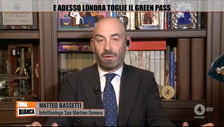 Bassetti umilia Crisanti: “Non è al mio livello, non parlo di medicina con un microbiologo”