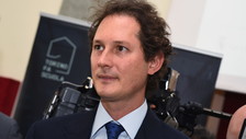 Corsa al Quirinale, Draghi muove le sue pedine e vede John Elkann a Palazzo Chigi