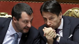 Faccia a faccia Salvini-Conte per il Quirinale. La partita si tinge di gialloverde