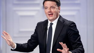 La promessa di Renzi: “Ecco quando avremo il nuovo presidente”. Porte aperte a Draghi