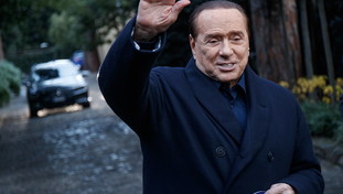 Passo indietro di Berlusconi: rinuncia al Quirinale in nome della ricerca dell'unità dell'Italia