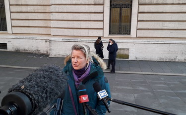 Non la fanno votare, la no vax Cunial chiede di annullare l'elezione del Capo dello Stato