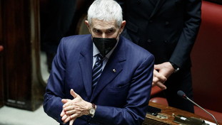 Inizia la conta Quirinale e terza votazione, spunta la carta Casini