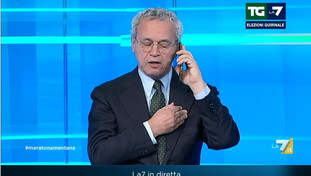 La telefonata che non ti aspetti: incursione di Grillo in diretta da Mentana
