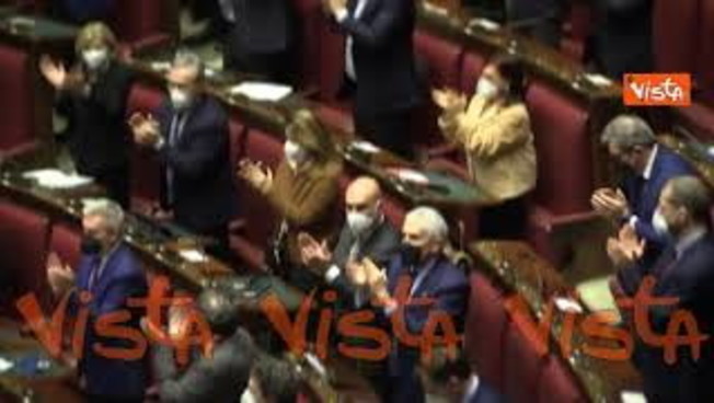 Sergio Mattarella rieletto Presidente della Repubblica, l'ovazione della Camera durante lo spoglio