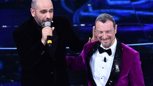 La giravolta di Checco Zalone su Sanremo: prima era “il festival della verdura”
