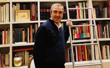 Non sono stato chiaro? Allora lo ripeto. Gasparri twitta 68 volte la stessa cosa