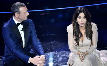 Se ho problemi con la Rai ti chiamo, valanga Ferilli a Sanremo col figlio di Amadeus