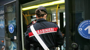 Scoppia la guerra tra i Carabinieri e i Pokemon: l'assurda domanda scatena il caos