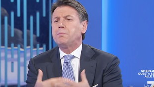 Come vi sbagliate... Conte fa sbroccare Giannini, il direttore lo massacra