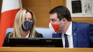 Prove di pace nel centrodestra. “Uniti si vince”, riavvicinamento tra Salvini e la Meloni