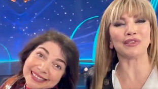 Smascherato il Cavalluccio marino: era Cristina D'Avena. La reazione di Milly Carlucci e lo sfogo