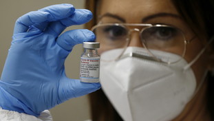 Ricciardi: quarta dose ad anziani e fragili, poi via con i medici. Ricomincia la giostra infinita