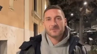 Totti smentisce la crisi con Ilary Blasi: “Fake news”. Il video-sfogo dopo i gossip