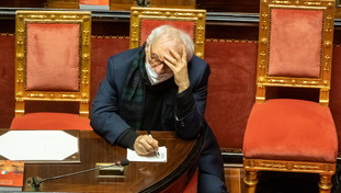 Scandalo al Miur: ecco come manipolavano il ministro per l'appalto da 61 milioni