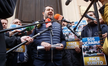 Salvini a Varsavia per aiutare i profughi ucraini a venire in Italia