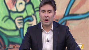 Di Battista rade al suolo Draghi: “Un cartonato, non conta nulla”. Poi lo paragona ad una pecora