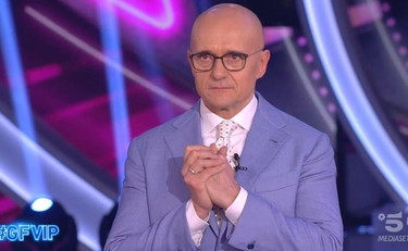 GfVip, chi sarà il primo nuovo concorrente di Alfonso Signorini
