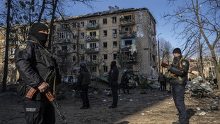 Fallito il blitz russo per accerchiare Kiev. E l'Ucraina uccide l'ennesimo generale nemico