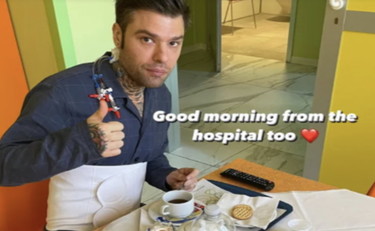 Fedez e la foto rubata, cosa succede in ospedale dopo l'operazione