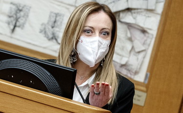 Draghi ha fallito su tutto, Meloni a valanga sul governo