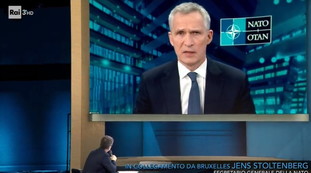 Se sceglie il nucleare,,,, la minaccia di Stoltenberg a Putin