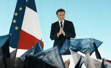 Ballottaggio Eliseo, Macron favorito contro Le Pen