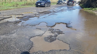 Buche stradali, a Roma risarcimento danni da record