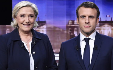 Zelensky e Navalny, endorsement a Macron. Che stoccata a Le Pen