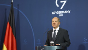 Si spacca il fronte pro-Ucraina: niente più armi dalla Germania, hanno il terrore di Putin