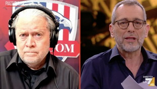 “Cretini digitali”. Formigli si imbufalisce per la polemica sull'intervista a Bannon