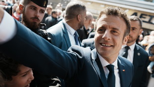 Macron vince le elezioni in Francia: non c'è scampo per la Le Pen al primo exit poll