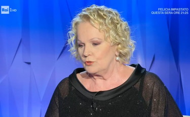 Le rose non le pagava lui.... Katia Ricciarelli svela il segreto di Alberto Sordi