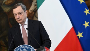 Il silenzio armato di Draghi: scappa dal Parlamento sulla guerra in Ucraina