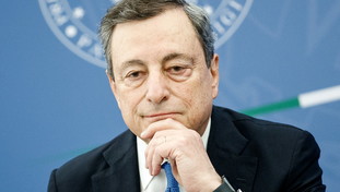 Draghi prima boccia il Superbonus. Poi si piega al M5S e facilita la cessione del credito
